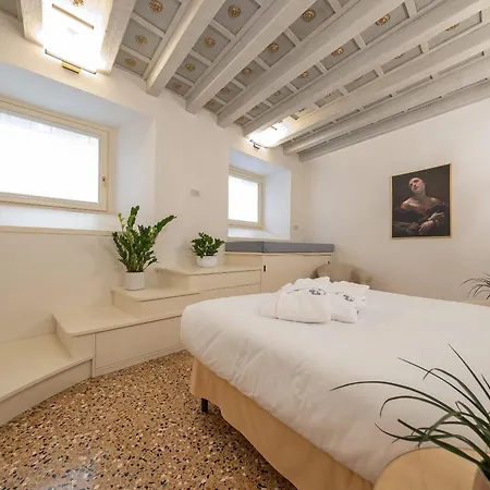 Canonica - Eclettica Hospitality *
